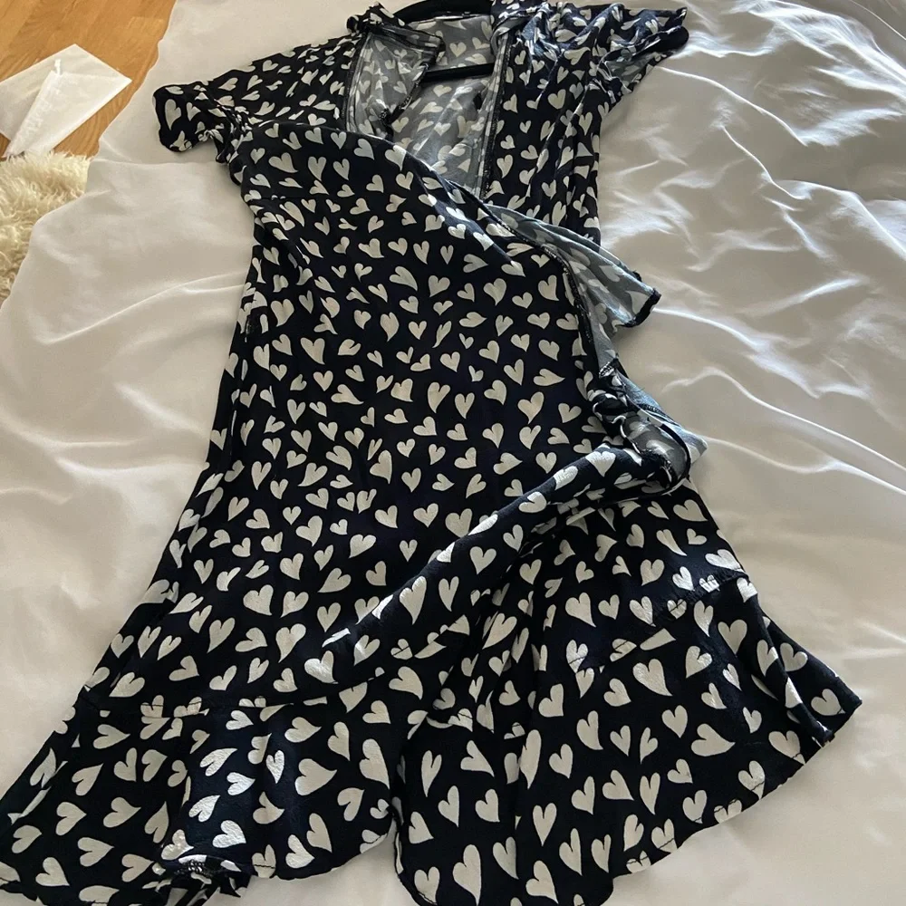 beach riot white hearts dress small - Picture 1 of 1